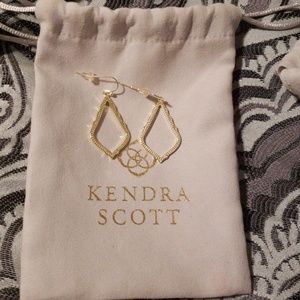 Kendra scott Sophia earrings